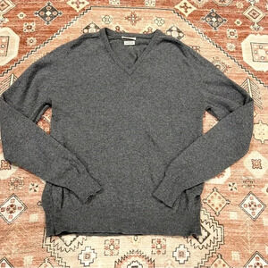 Vintage 100% Pure Lambs Wool Knit Gray V-Neck Sweater